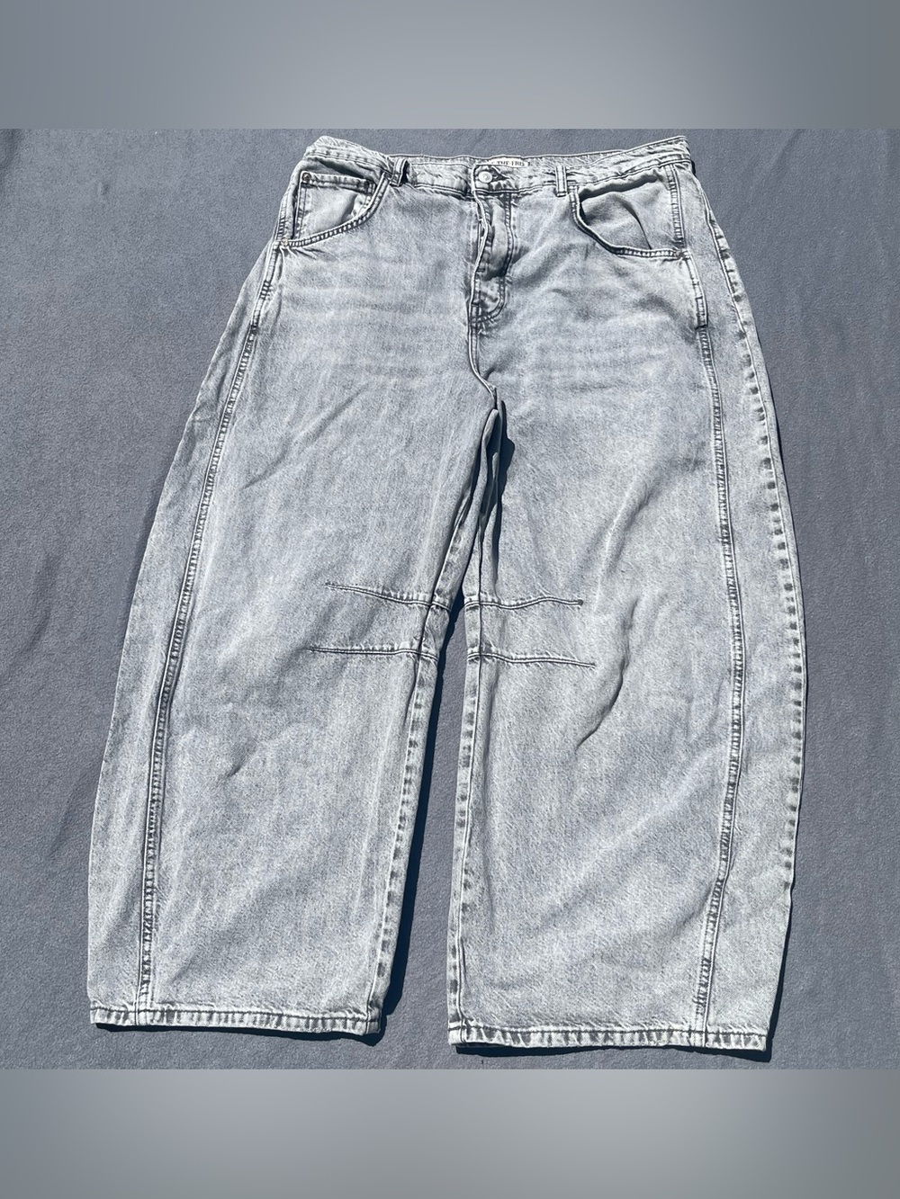 We The Free Good Luck mid rise barrel jeans womens 33 pre-owned condition gray - Picture 1 of 16
